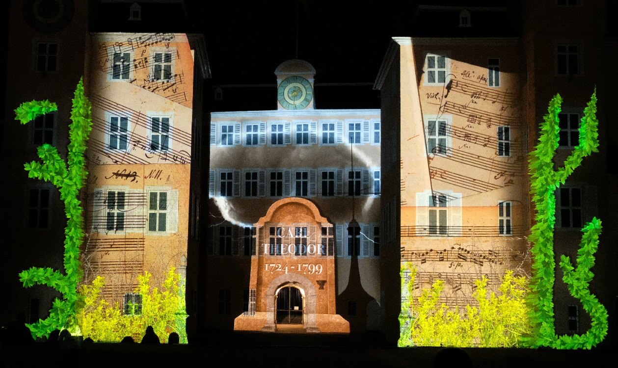 Schwetzinger Schloss Lichtershow