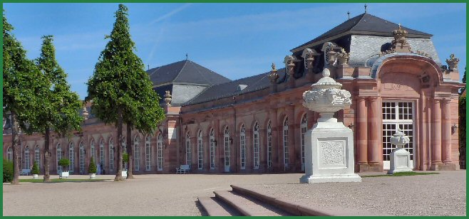 Zirkelgebäude
