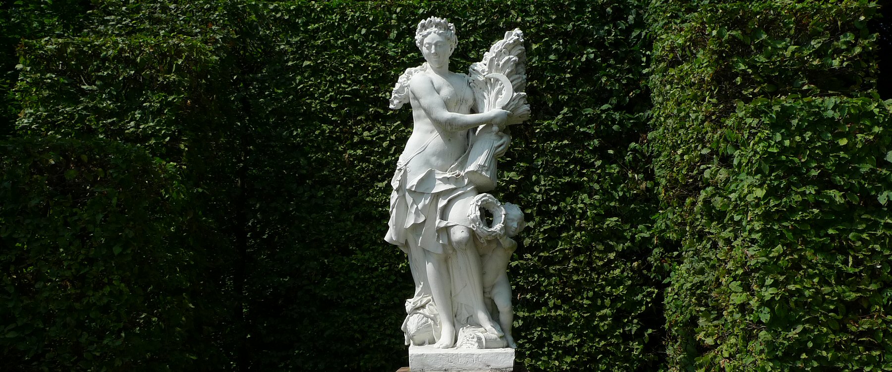 Schwetzinger Schlossgarten Skulpturen