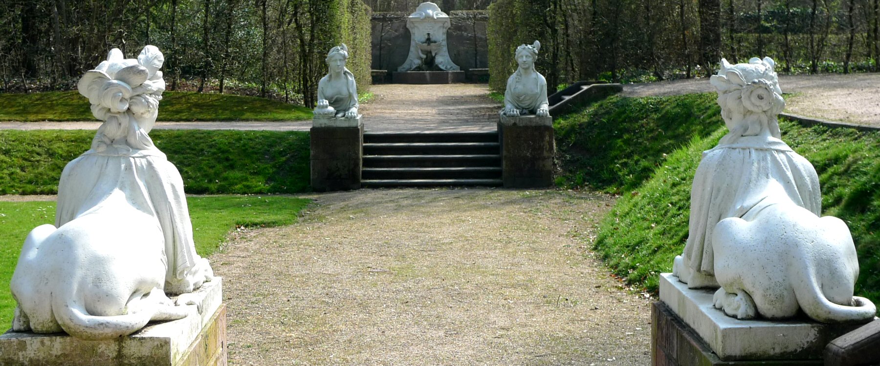 Schwetzinger Schlossgarten Skulpturen